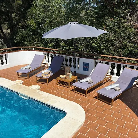 Villa La Fincad4 Entre Plages Et Foret Son Parc